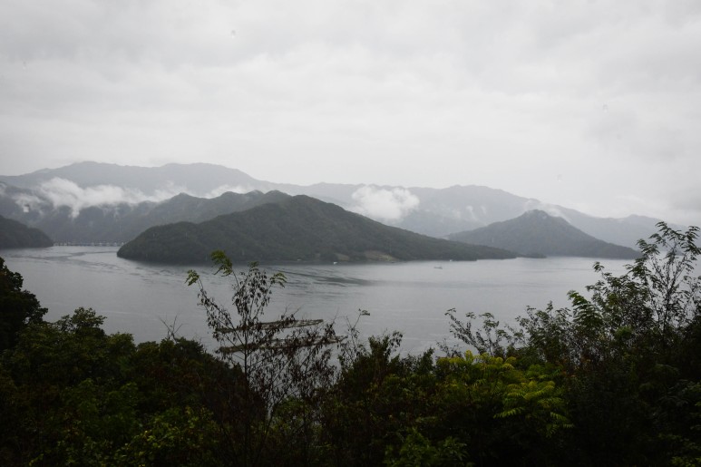 Panoramic view of Paroho lake at the observatory